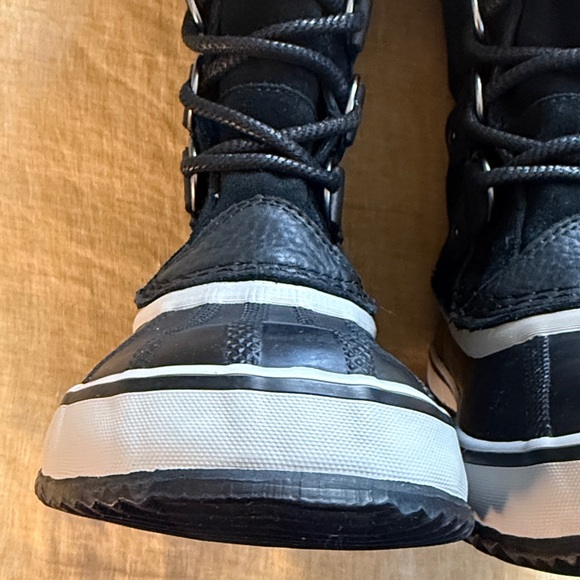 Sorel Joan of Arctic waterproof winter boots new with tags - Picture 5 of 17